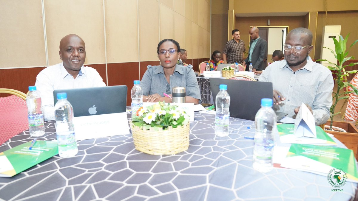 ishaghassan13's tweet photo. #Youth4PCVE #CSOs4PCVE
@IGAD_CEPCVE @IGADsecretariat @IGADPeace 
Deepened understanding on ideologies being perpetuated  y violent extremist groups. 
Enhanced undertandinng on channels to engage with audiences. 
Hands-on message design of alternative and counter messages. https://t.co/aVbapcamIB