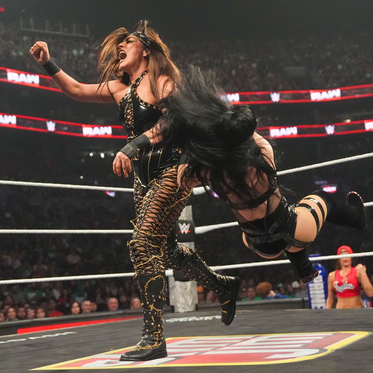 La Chica En Llamas. ˚ˋঌ˖ NOT @LadyFlammer. tweet media