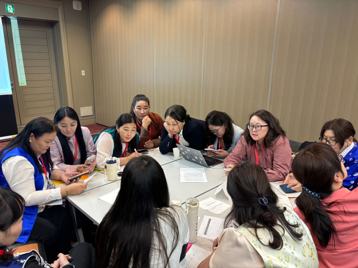 APEAeval's tweet image. In motion now: Flash card exercise to unpack costs vs. benefits 💡

Clear thinking, collaboration, and practical application in the room.

#VfMws #APEAConf2025 #ValueForMoney