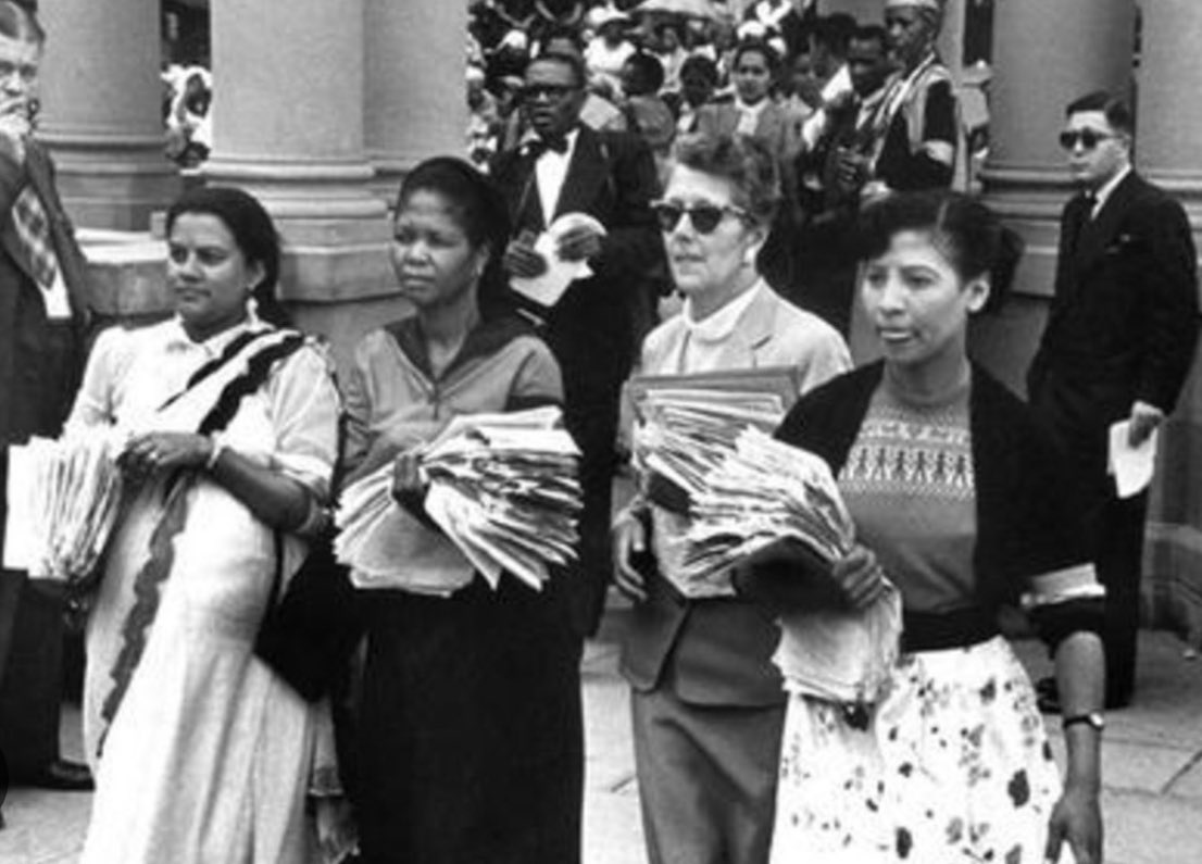 ChrisExcel102's tweet image. These are the original feminists who stood for something 

Their fight was not to hate men they wanted equal opportunities for both men &amp;amp; women… 

Not these internet ones who call themselves feminists during the day and bend over for Nigerian criminals during the night 😭😩