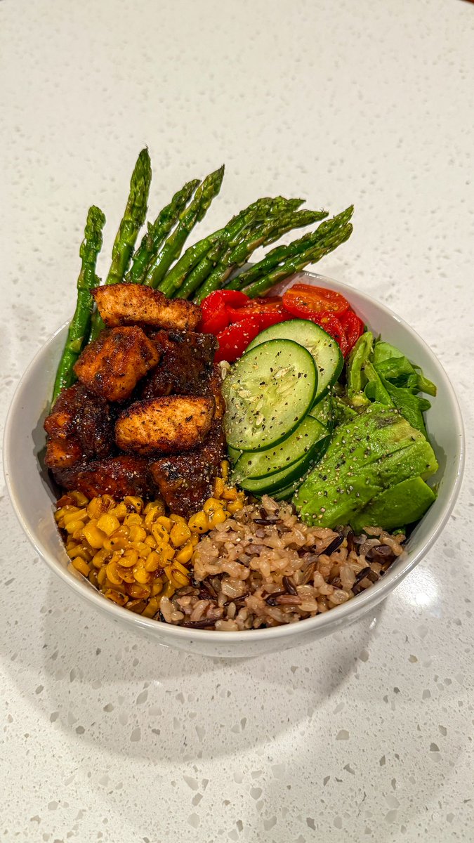 UR_3RD's tweet photo. My colorful dinner tonight https://t.co/P3hrNPoD2L