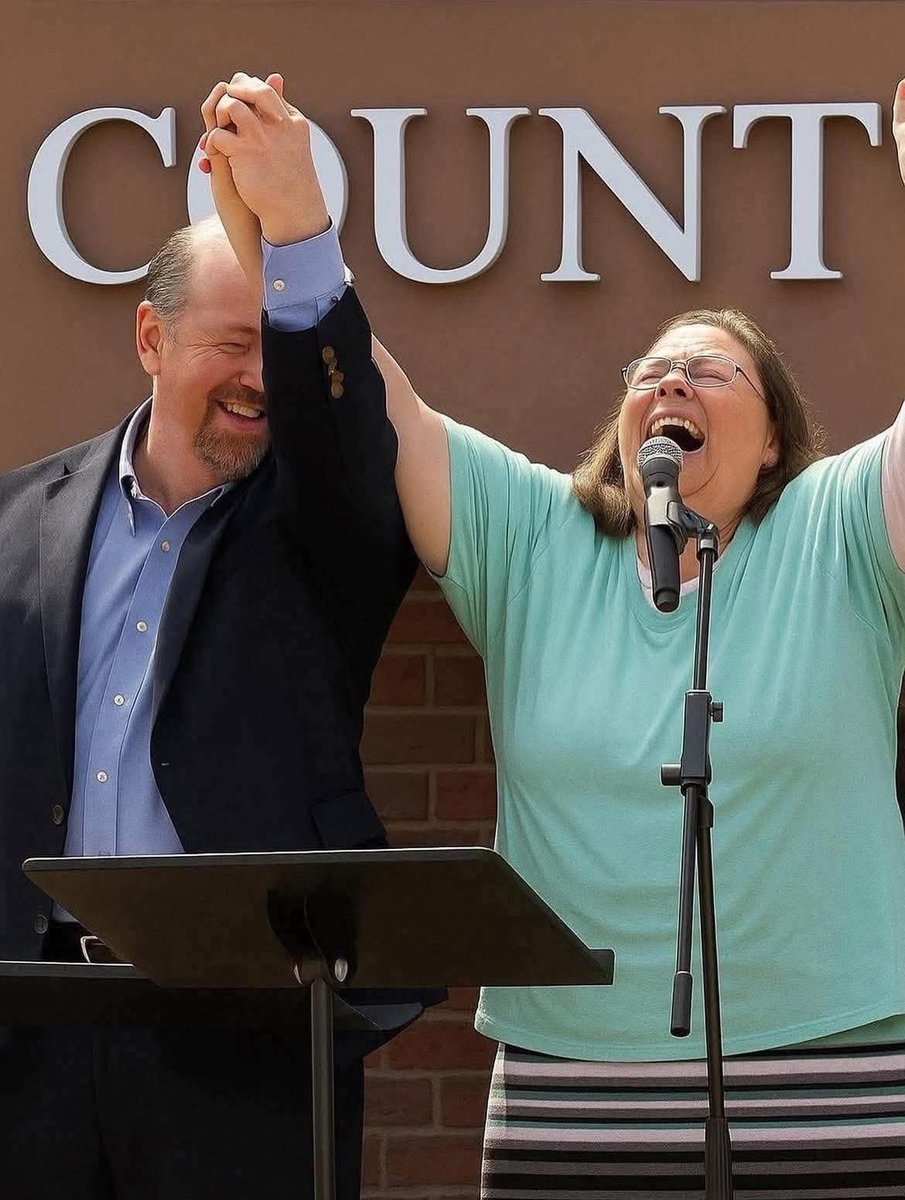 This sums up Kim Davis