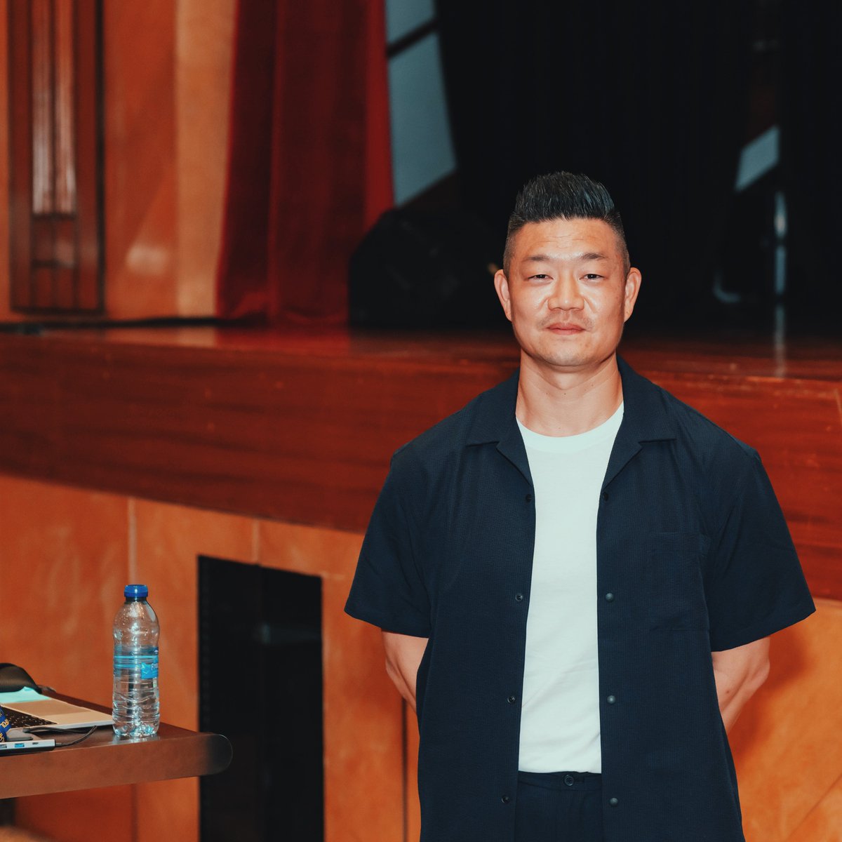 davidleeedtech's tweet image. Led my first ever workshop on Creative Compassion, was so nervous! Wasn&apos;t sure if the idea—using our innate creative drive to create, driven by compassion—would land.
But hearing teachers are ready to start their own Creative Compassion journey made the effort truly worth it.