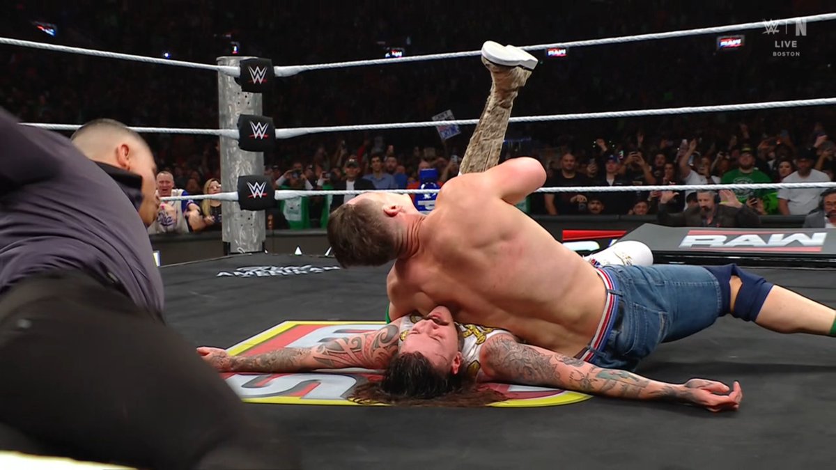 JOHN CENA ES EL NUEVO INTERCONTINENTAL CHAMPION

GRAND SLAM SISISISISISIS #WWERAW