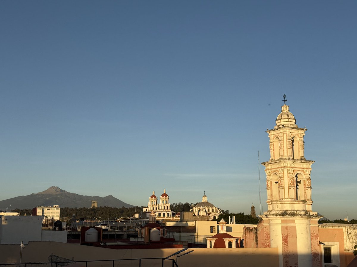 Fotitos de donde me tocó chambear estos últimos  Días y donde me
Ha tocado trabajar temporalmente durante 10 años. #Puebla #terraza #MuseoAmparo