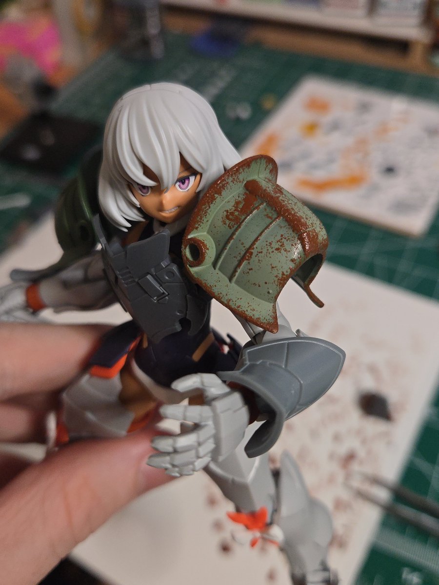 grimoireguy's tweet image. Trying out sponge weathering for an upcoming contest. Really like the Trench Crusade look. #30ms