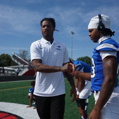 Coach Vee tweet media