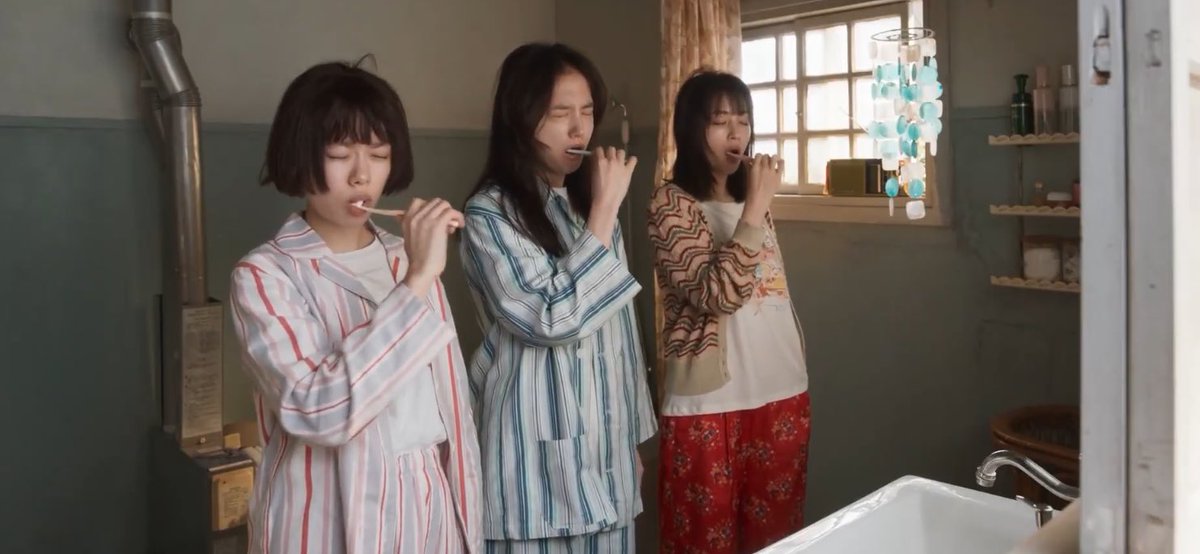 il____u's tweet image. أطالب بعمل جديد يجمع هالثلاثي اللطيف للمرة الثانية❕ معليش الساعتين ما ترضيني احتاج لهم دراما فوق العشرين حلقة