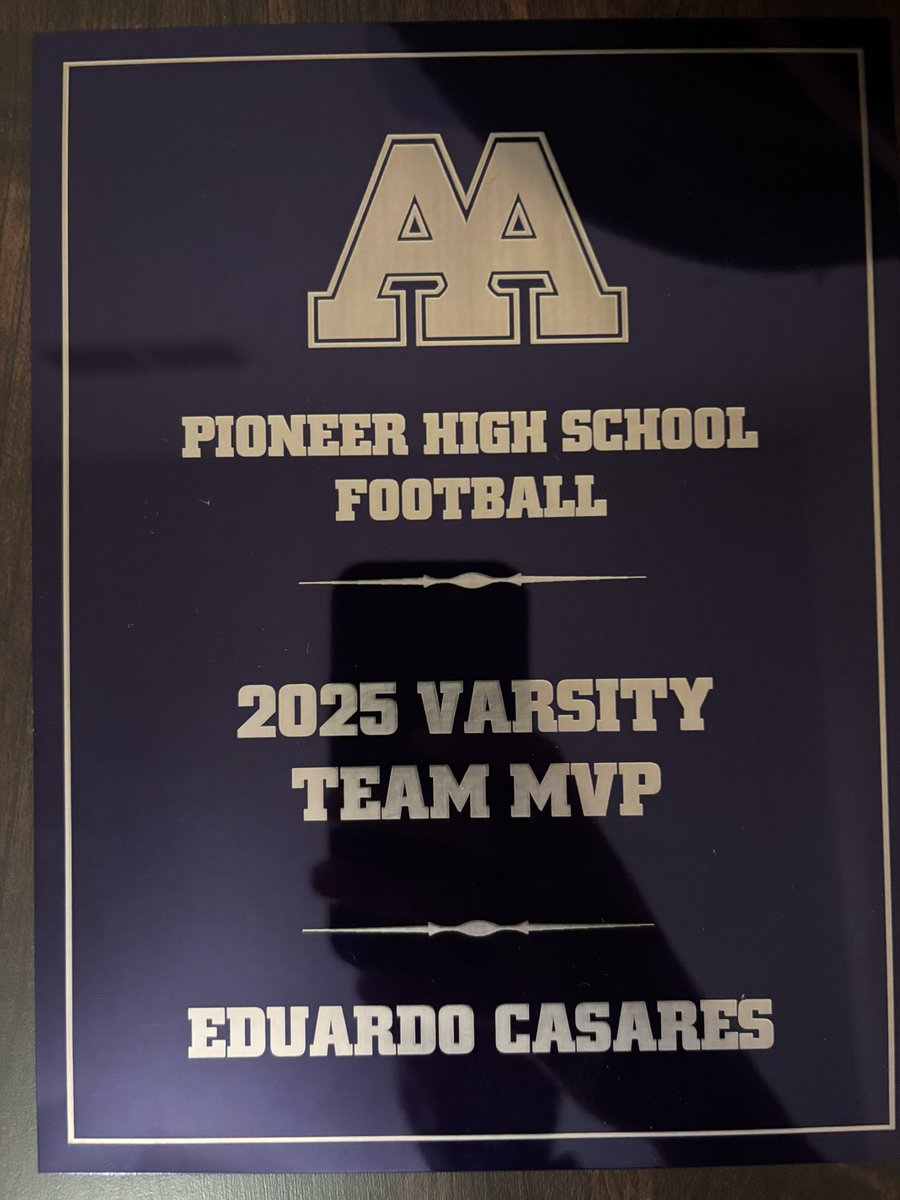 Eduardo Casares tweet media