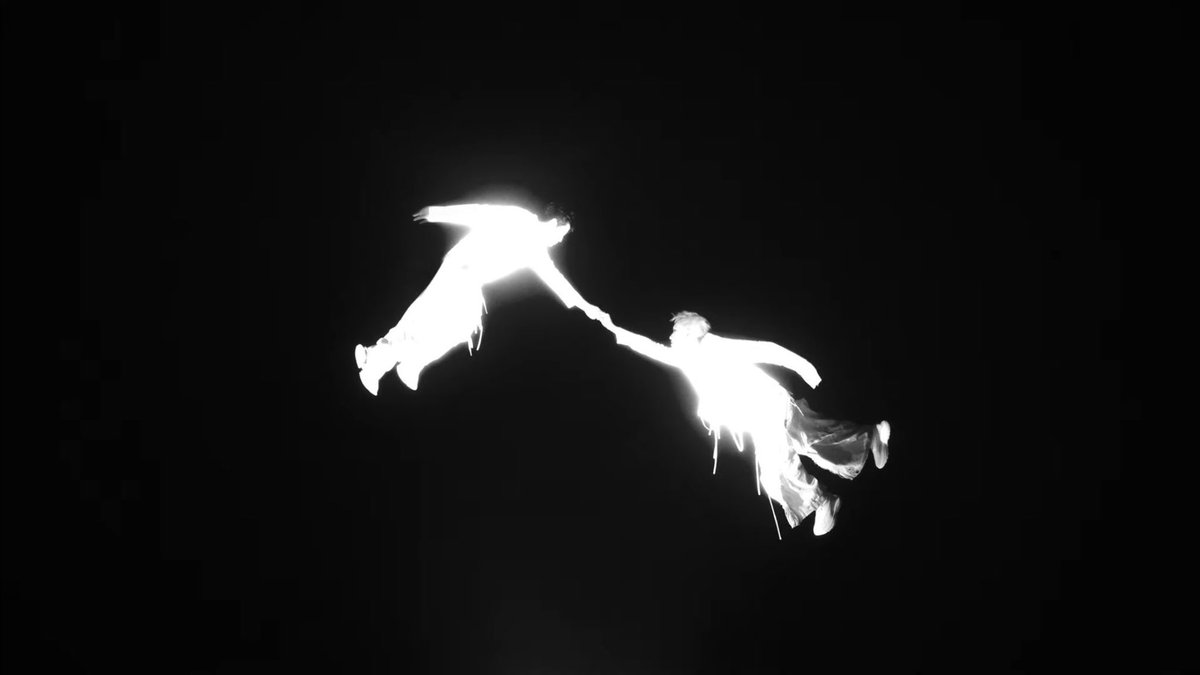 etoilesnhn's tweet photo. huge fan of this genre of pictures 🌌 https://t.co/OyAIZCfMmL