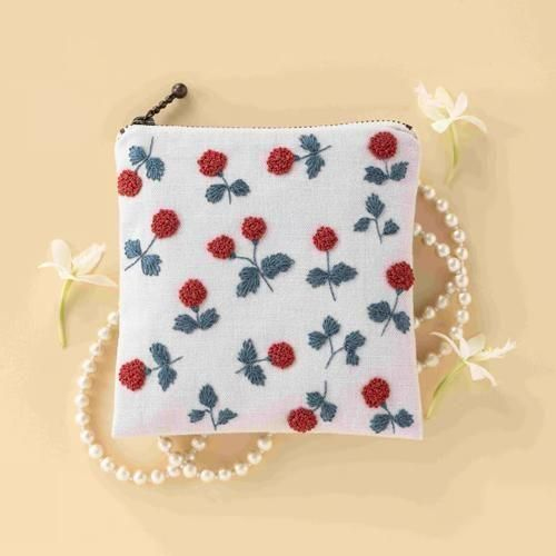 100%手作り刺繍  ♡壁に飾り♡   新品 手芸の店 もりお！ on X