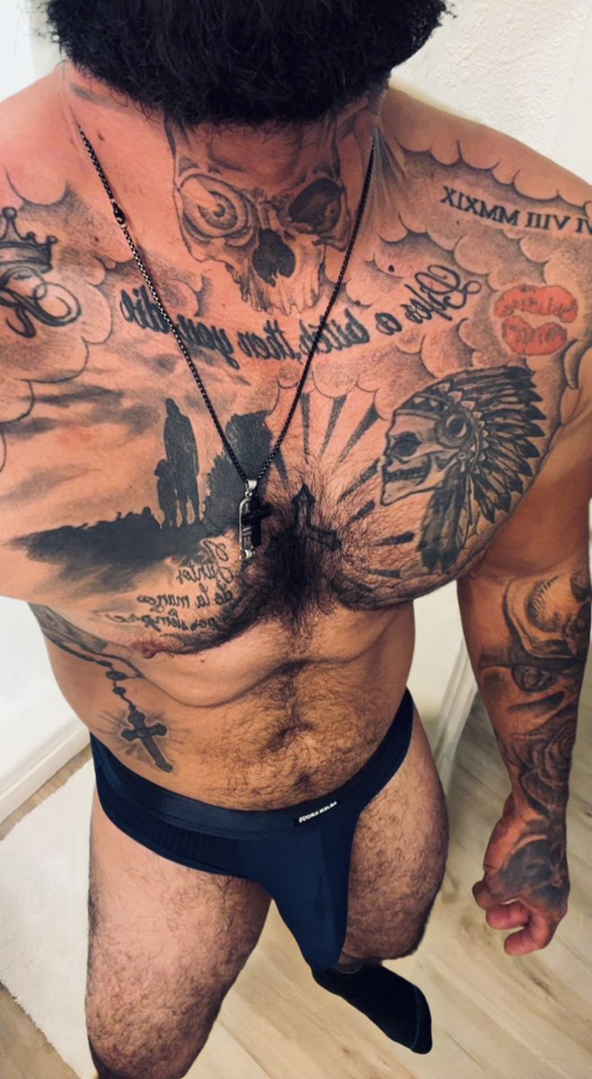bigb3n10's tweet photo. #underwear  https://t.co/Zs6EcDz9cj https://t.co/ugbNjzMCJV