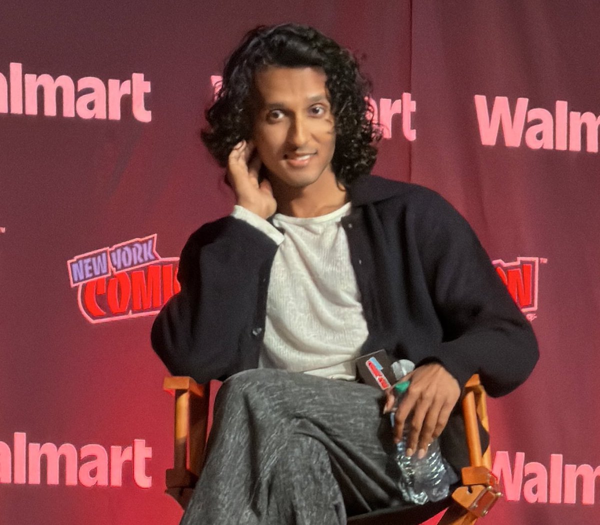 he’s so beautiful. gonna forgive armand everything because of that hair, i just know it