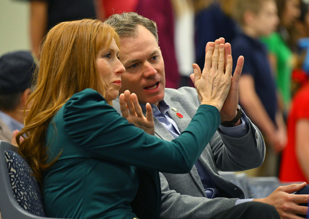 KSL5TV's tweet image. Utah Congressman Blake Moore and Gold Star wife Jennie Taylor challenged students on Monday to honor those who have fought nation’s wars.

📷Scott G Winterton, Deseret News
ksltv.com/?p=843571