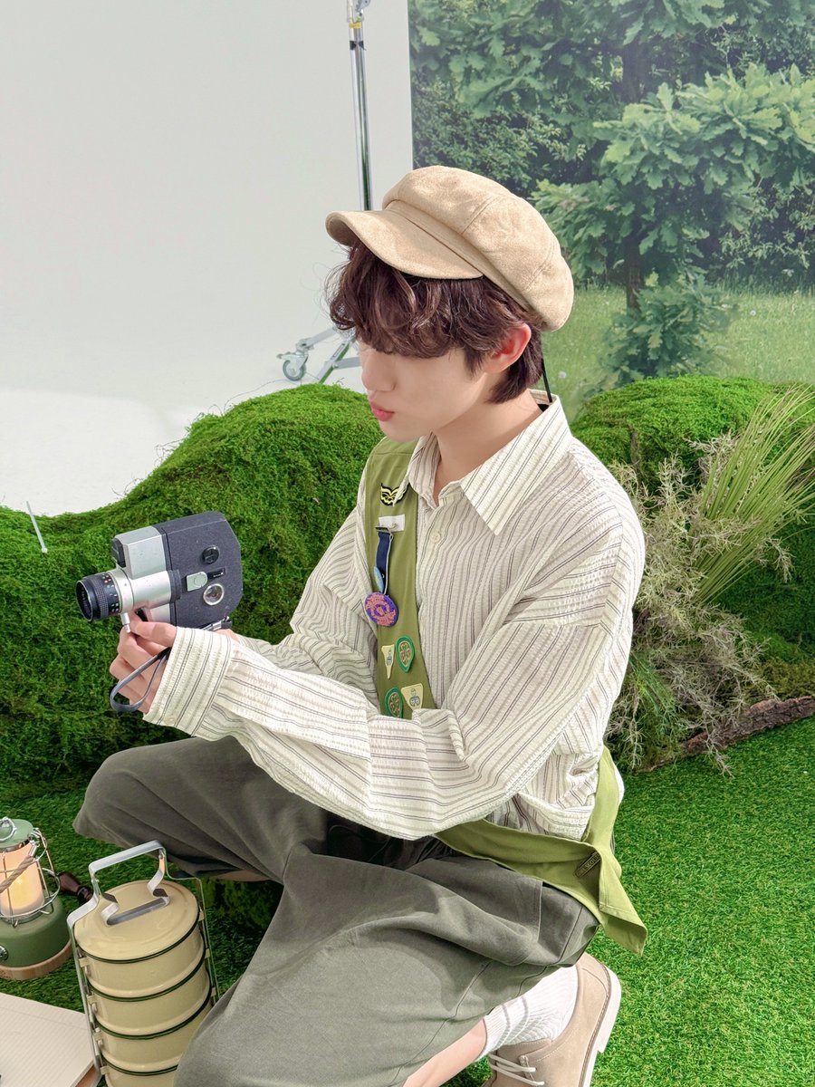 TheWind_japan's tweet photo. [#タナトーン] スカウトボーイ トニ が好きな人~？🖐🏻⛺️🥾
#THEWIND #The_Wind https://t.co/91CUgCaXdK