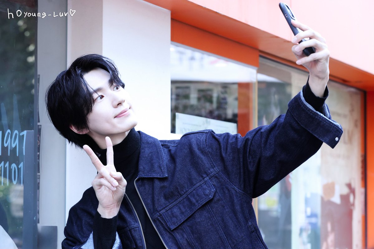h0young_luv's tweet photo. 251101 김호영 생일 프레임 이벤트

: ・ෆ・┈・┈・⊹*:ꔫ:*˖ ࣪⊹ ・┈・┈・ෆ・ :

#HOYOUNGFILM 
#호영이의좋은날들만영원하길 
#김호영 #KIMHOYOUNG https://t.co/Rha57aBYZr