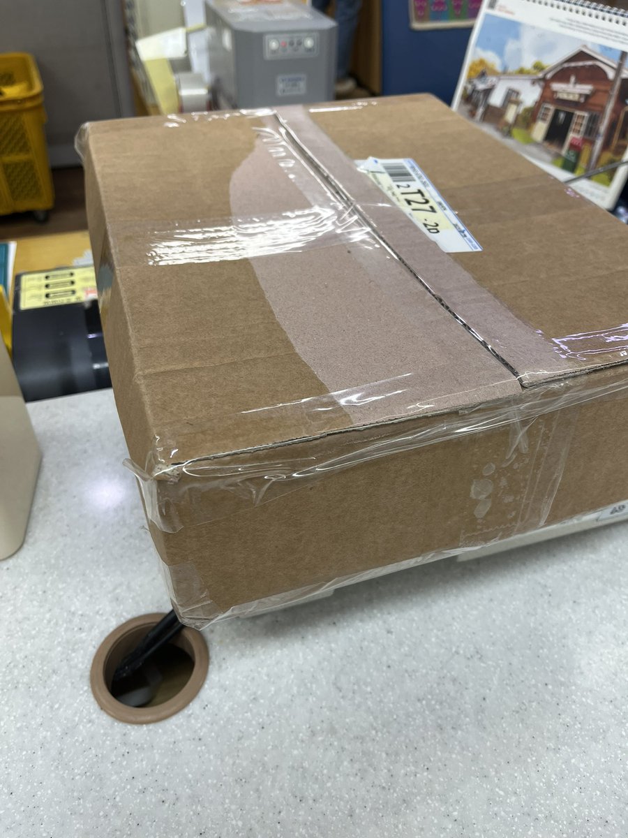 sutaba58's tweet photo. クラファンの本　発送完了いたしました。 https://t.co/ypUtSL8auz