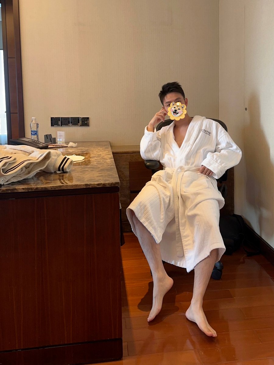 永远相信我老公找单的审美，比我自己找的单要帅很多😂(发图经过单本人同意) https://t.co/uk2bb2sje5