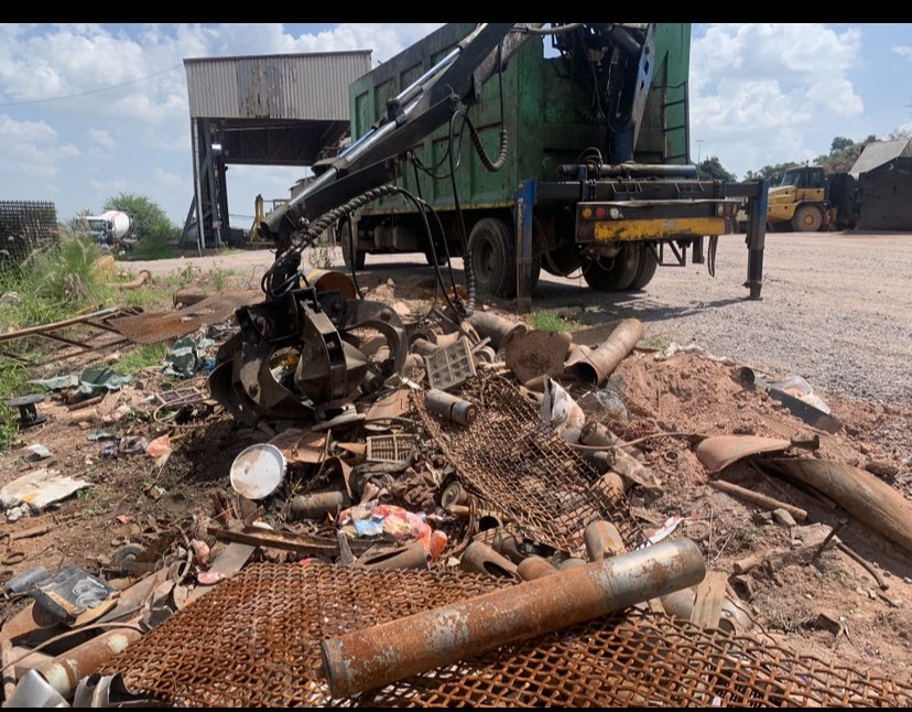 babinanoko_te's tweet photo. If you’re feeling inspired to tackle that big clean-out, renovation or backyard project let us help you take care of excess waste safely, 

You get it done, We get it gone!

Call us at:  ☎️ +27 (12) 753-3093 or📱 +27 (81) 728-8949

#Babinanoko #SiteClearing https://t.co/jk0o0orUOE