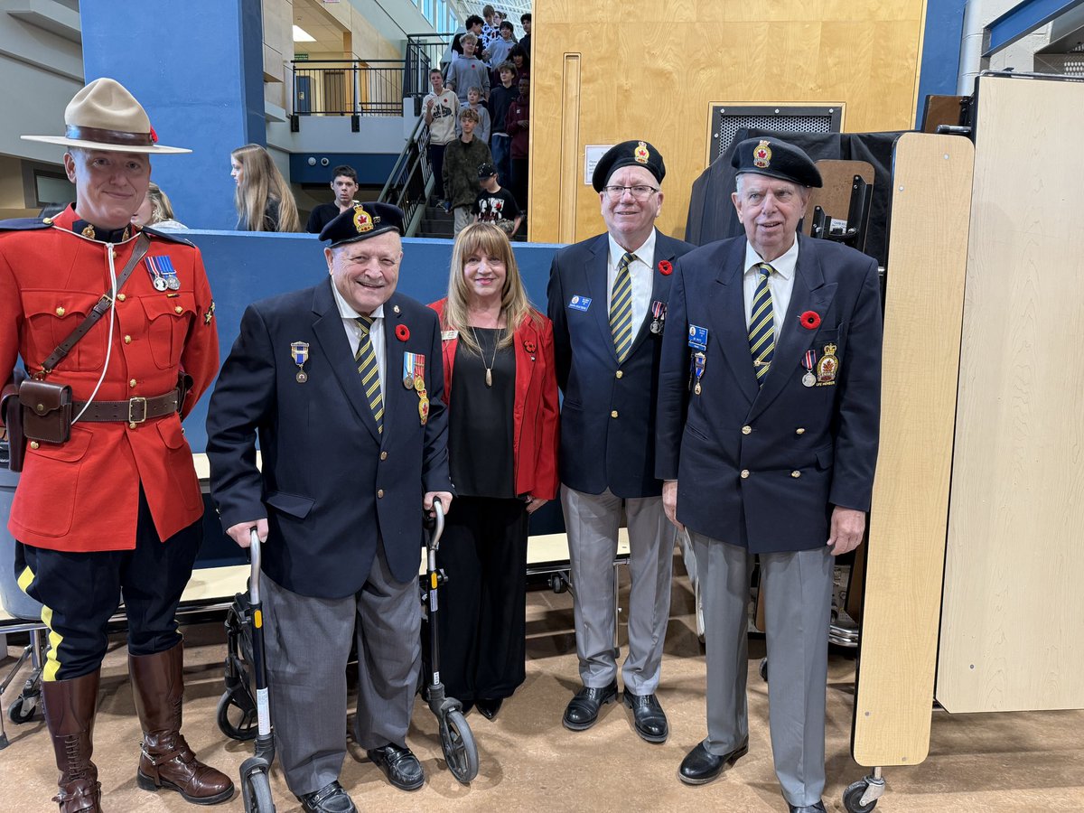 Julia Fraser tweet media