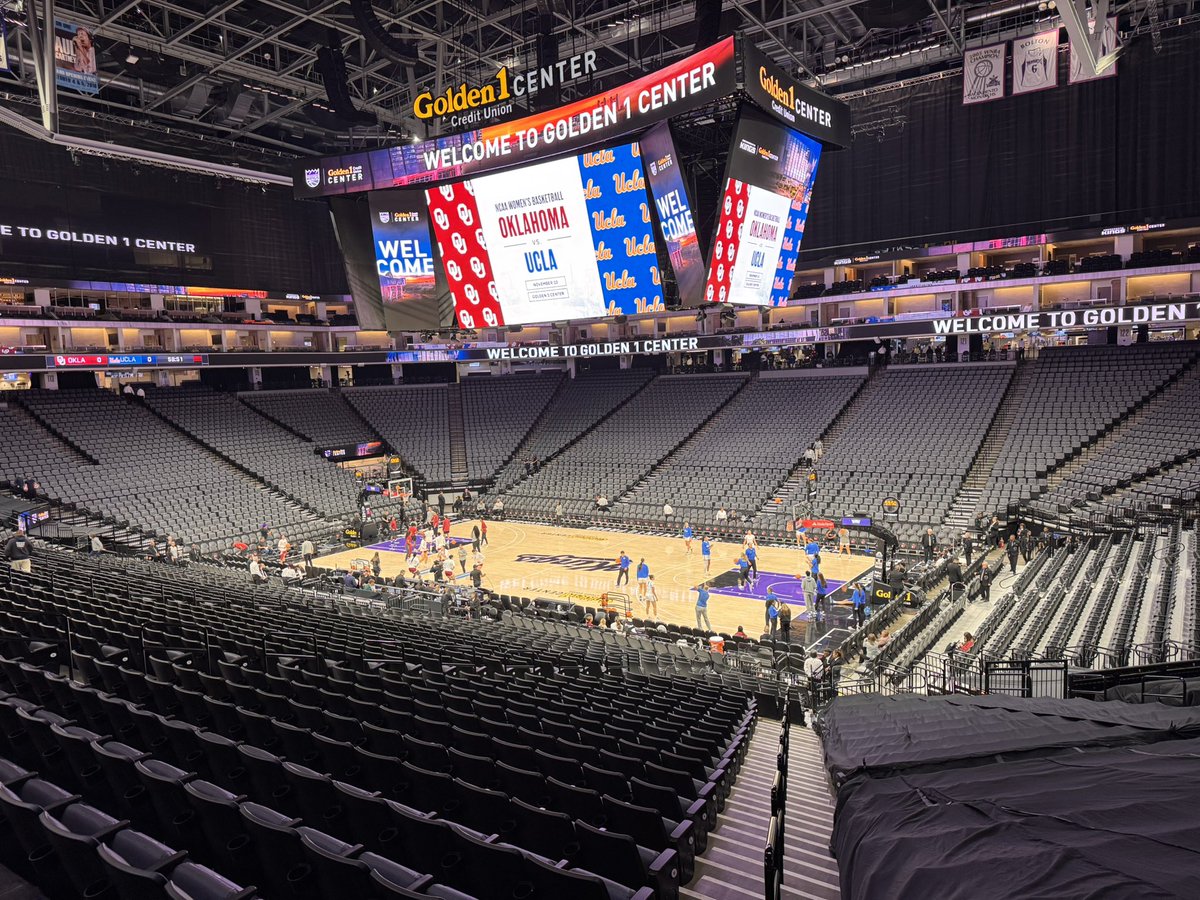 1 hour until tip!

📻 107.7 The Franchise
📱 The Franchise App