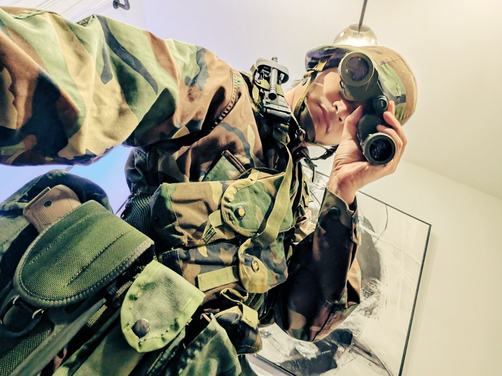 Me seeing Oomfs "Gap" left undefended