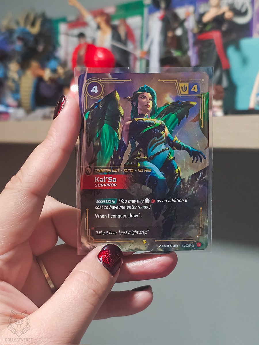 Lias03_'s tweet photo. Una carta que grita resiliencia y poder. Kai’Sa — Survivor (Alt Art) captura ese momento en que la oscuridad no asusta, sino impulsa. Un arte alternativo que redefine fuerza y elegancia dentro del Riftbound.
#KaiSa #Riftbound #LeagueOfLegendsTCG #OriginsSet #AlternateArt #TCG https://t.co/Cwx5ejxVhx