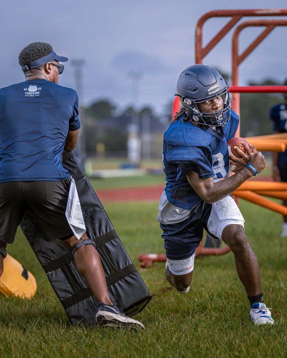 Devin Beckford tweet media