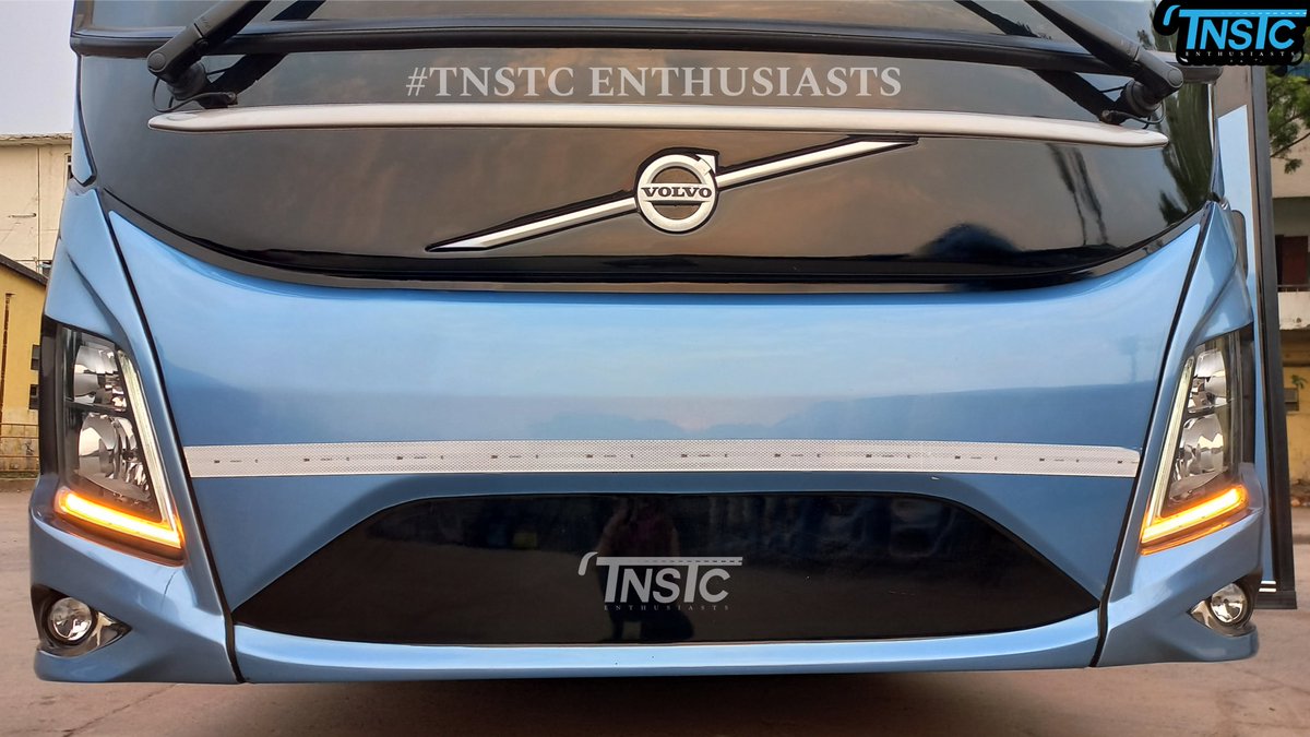 tnstcbus's tweet image. A new era of luxury travel begins! 
Awesome Head lights -DRL, Motorised Mirrors, CCTV/Dashcams, Broader wider luggage compartments and Automatic Fire suppression systems for safety.

#VolvoBuses #SETC #TNSTC_Enthusiasts #tnstcenthusiasts
@tnstcbus
