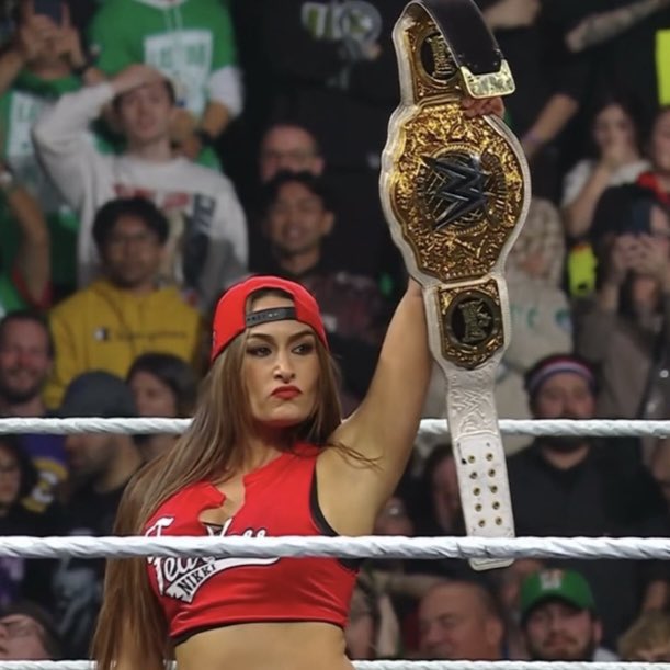 nikkibellv's tweet photo. I’m sorry, that championship was literally made for her. https://t.co/pnMQ3q4Jzl