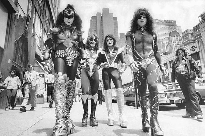 crockpics's tweet photo. KISS Walking Down the Street in New York City, 1976. Photo by Richard Corkery https://t.co/chObq6XABq
