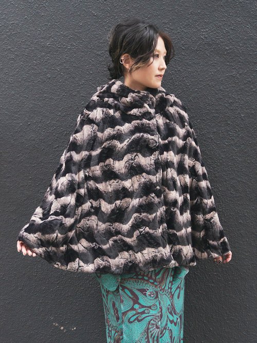 ルミロック フード付マント ボーダー