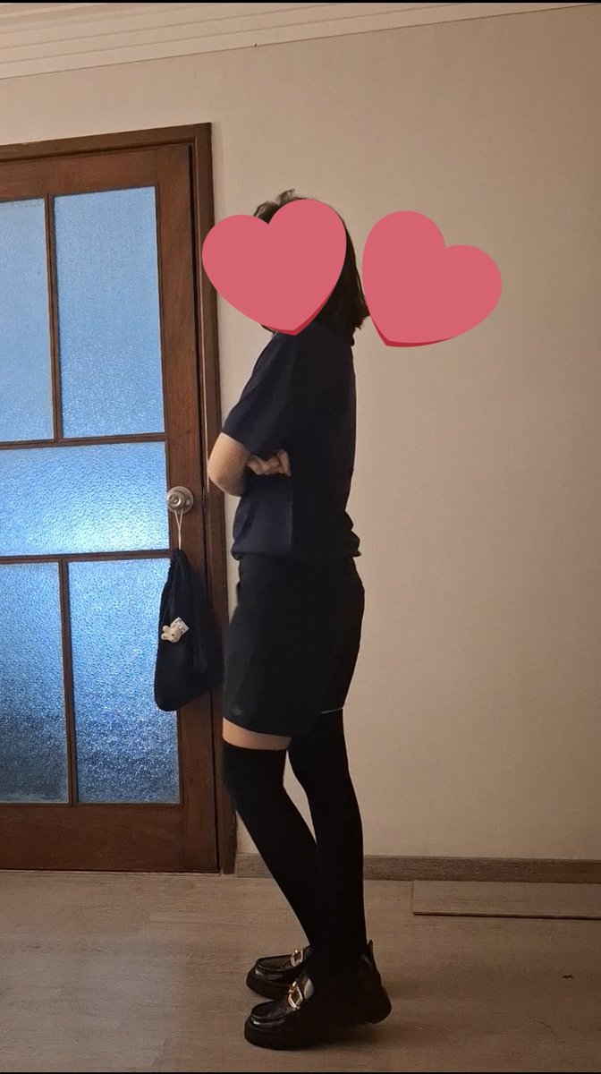 meowvboy's tweet photo. Why do I look so cute and small in these photos? #femboy #catboy #smallboy #twink https://t.co/gICeGwbA9z
