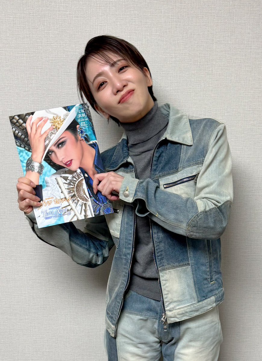 m_rey_official's tweet image. 観劇の思い出です

#星組
#月組

🌟x.gd/yXWNu
🌙x.gd/tBEkg