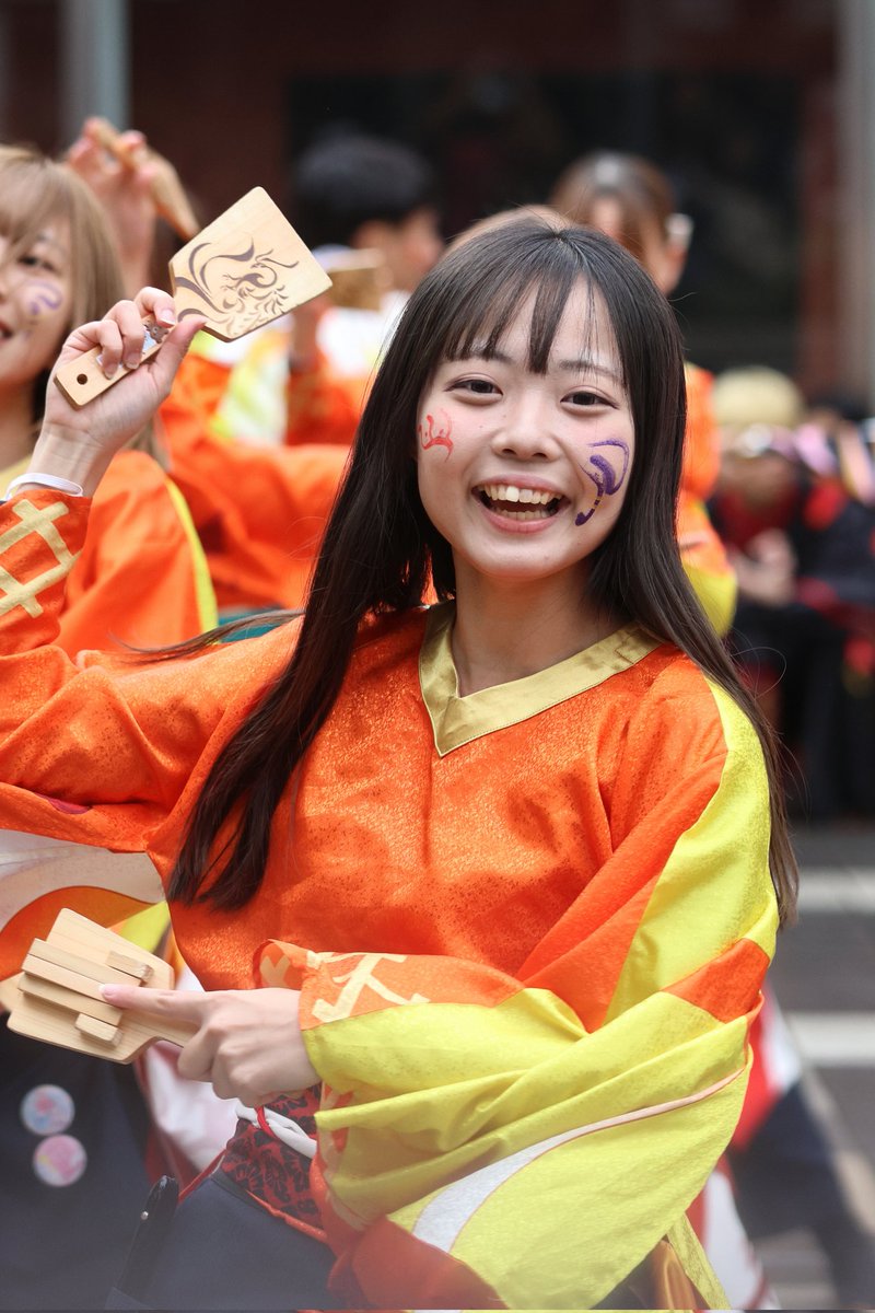 minato927148's tweet photo. 町田夢舞生ッスイ祭
駅前東口広場会場
鳳遙恋さん１

つい撮影してしまいました……
何年も前のこと、初めて「よさこい」というのを見たのが鳳遙恋さんでした

#町田夢舞生ッスイ祭
#鳳遙恋 https://t.co/G4udITyRvh