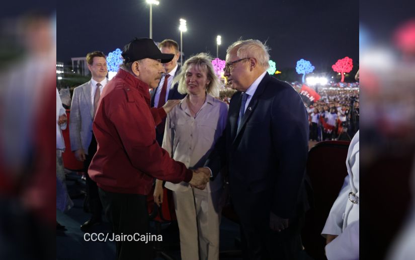 Embajador de la Federación de Rusia en #Nicaragua saluda al Comandante Daniel Ortega por su cumpleaños

#TodosSomosDaniel80ymás
#NoviembreVictorioso 
#ManaguaSandinista