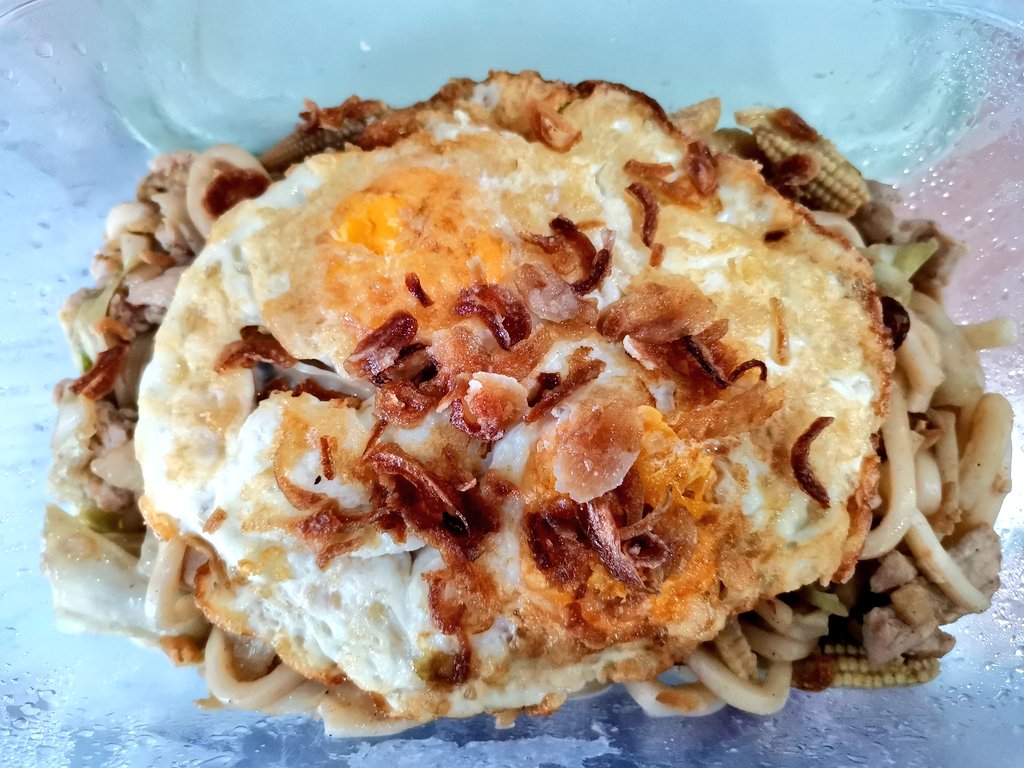 katisugar1984's tweet image. ยากิอุด้งแหล่ะ 😅 #lunchbox #ข้าวกล่อง #เรียลทำงาน #คลองสามวา #นิมิตใหม่ #หนองจอก #มีนบุรี #วัยทำงาน