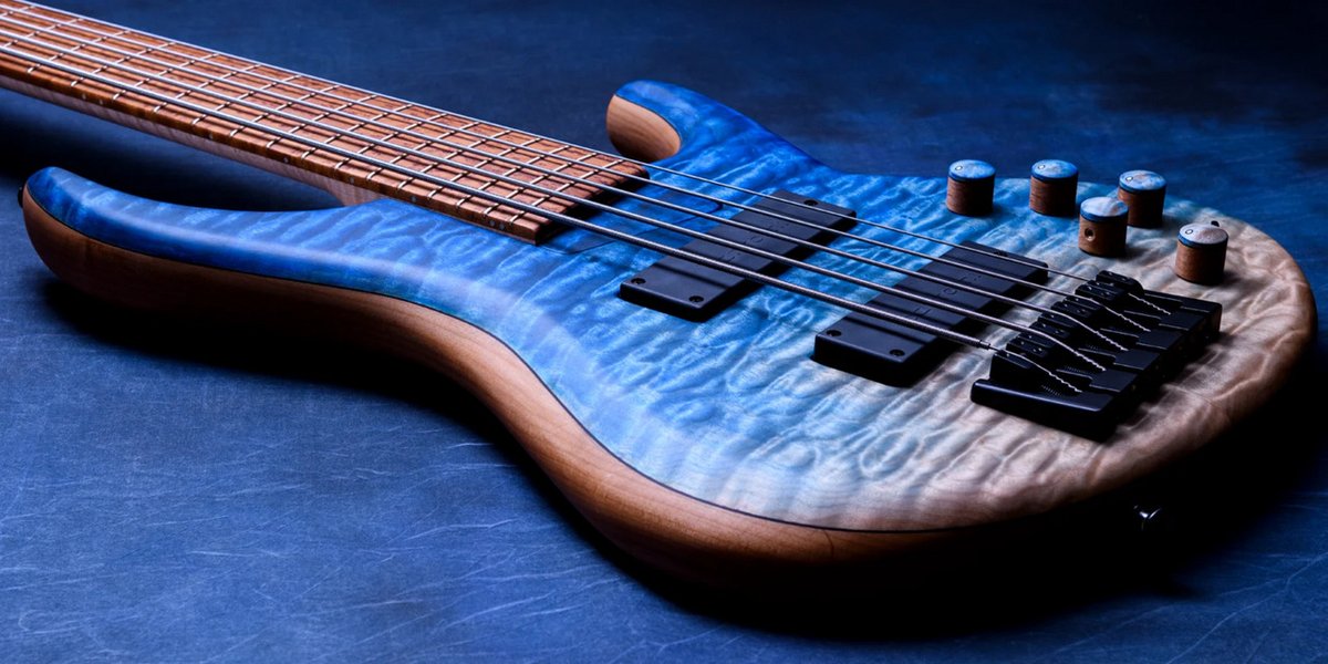 Kurosawa_shop's tweet image. 【クロサワ楽器オススメ情報】
1994年アメリカで創業以来一流ブランドと肩を並べ、ハイエンドというカテゴリーを作り上げた『ＭＴＤ』。そのベースは、まさに極!!

【在庫&amp;amp;詳細】
digimart.net/search?categor…

【ノーム・ストックトン動画】
youtube.com/watch?list=UUE…

#MTD
#ベース