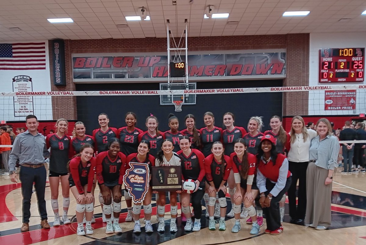 RedHawkVB's tweet image. RedHawks are headed back to STATE #ReturnToRedbird #BackToNormal #Program ™️