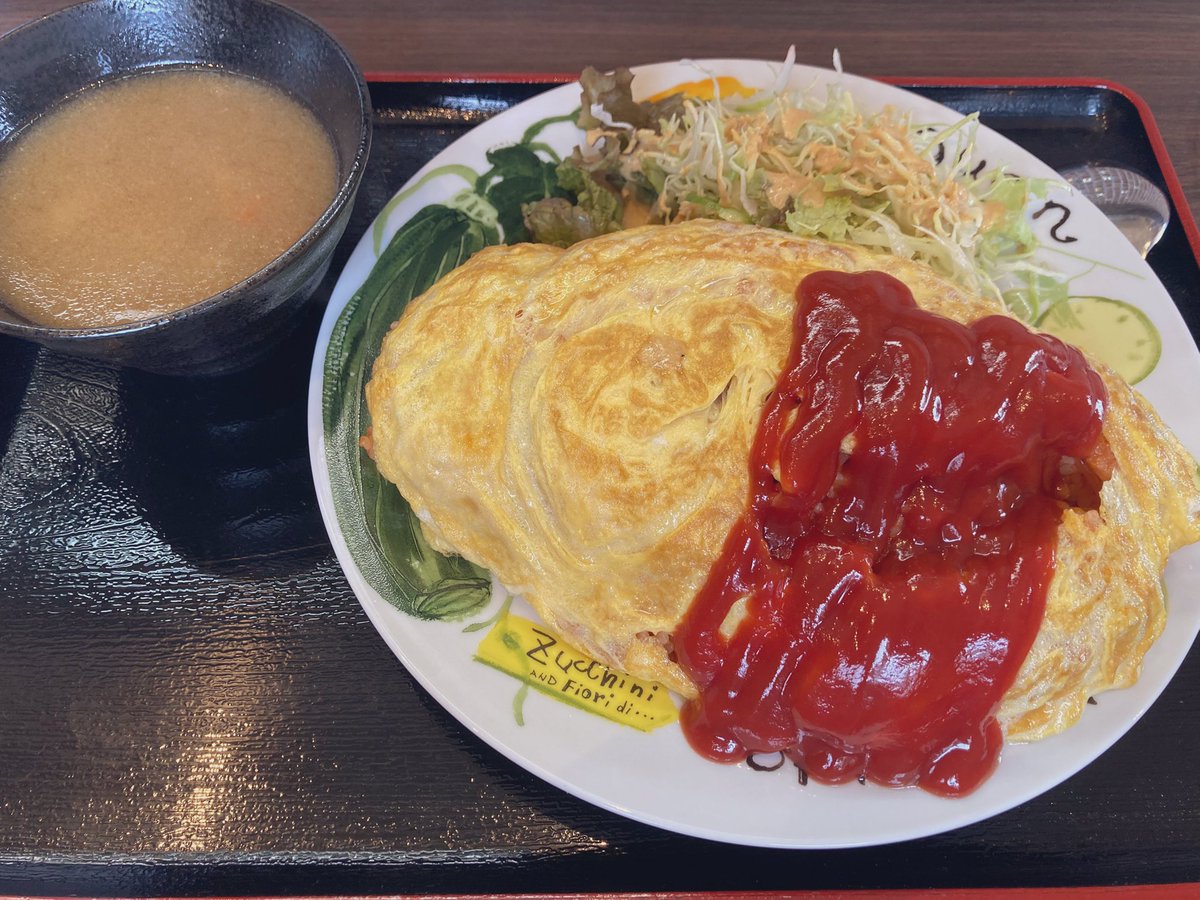 k__children's tweet photo. デカ過ぎて腹が爆発しそうになりました。

#足立区 https://t.co/Y2ZyqIgGxw