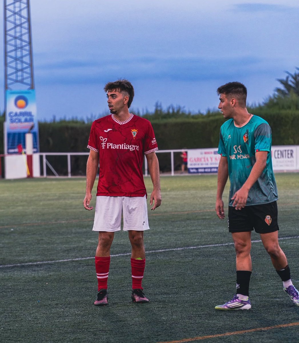 Nacional10x's tweet photo. Preferente Autonómica

Ganado a pulso! @joseviii6 del CD Lumbreras rubricó con un gol su gran despliegue en victoria del líder CD Lumbreras. El medio centro lorquino pese a su juventud, posee mucha experiencia y luego de superar grave lesión, está encontrando su mejor versión https://t.co/4Yx5JYy4cQ