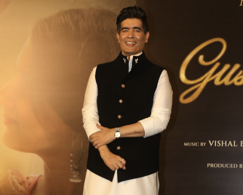 BollywoodH's tweet image. “#Producing Films Was Always in My #Heart” - #ManishMalhotra On His #Debut as Producer with #GustaakhIshq

tinyurl.com/5393zak4