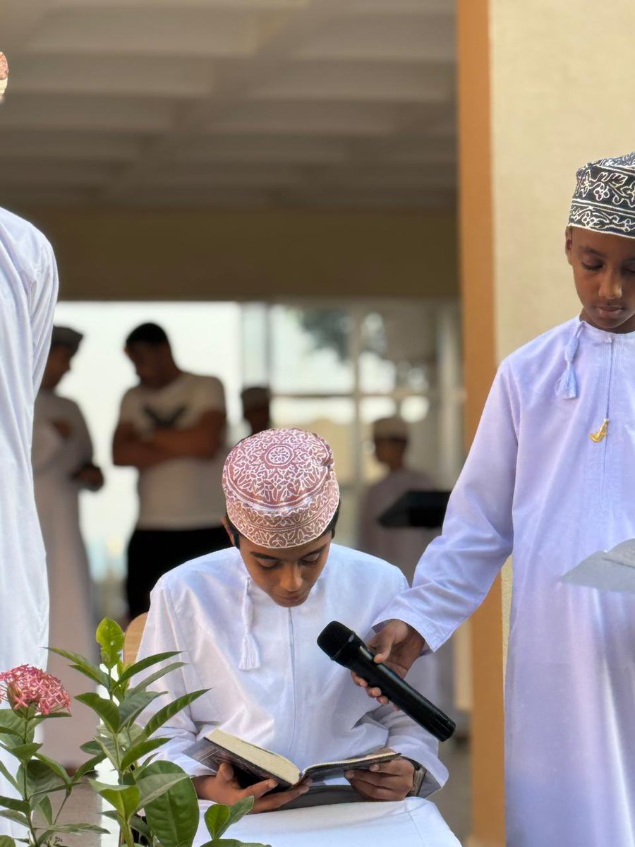 mousaschool's tweet photo. ✨ بإبداع وتميز، قدّم طلبة المدرسة برنامجًا إذاعيًا بعنوان “حقول معرفية” حول مسابقة نجم القراءة، تحت إشراف الأستاذ خالد الكيومي أخصائي مصادر التعلم، في صباحٍ مفعم بروح التنافس والمعرفة.
#نجم_القراءة https://t.co/AAB2Jr5q3w
