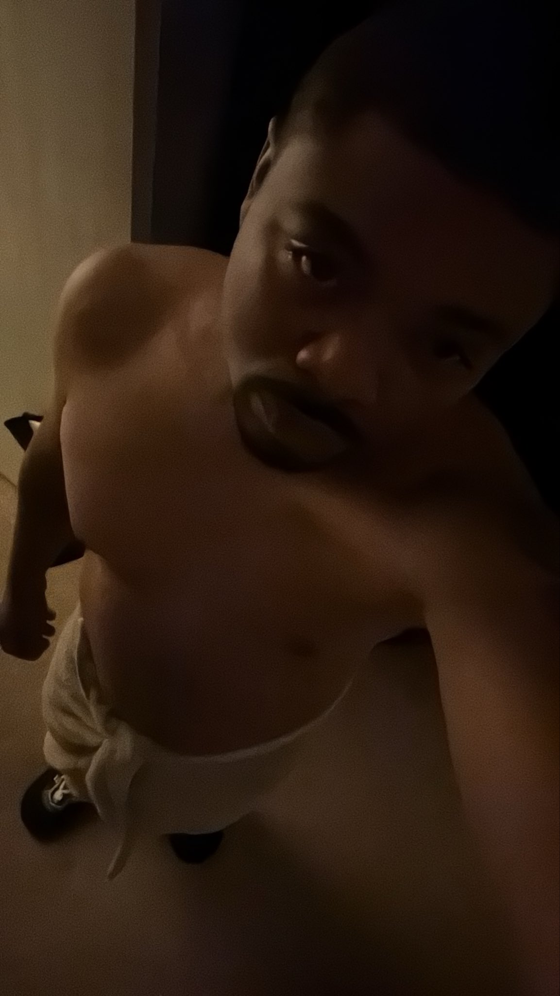#jailbarz #SLR #phonesongz I lost about 35 pounds! https://t.co/rl0GkbZrzZ