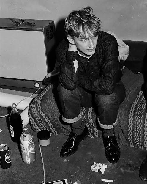 PunkRockStory's tweet image. Remembering Julian Keith Levene, English musician who was a founding member of both the Clash and Public Image Ltd (PiL).

Levene died from complications of liver cancer at his home in Norfolk on 11 Nov. 2022, aged 65

#punk #punks #punkrock #oldschoolpunk #punklegends…