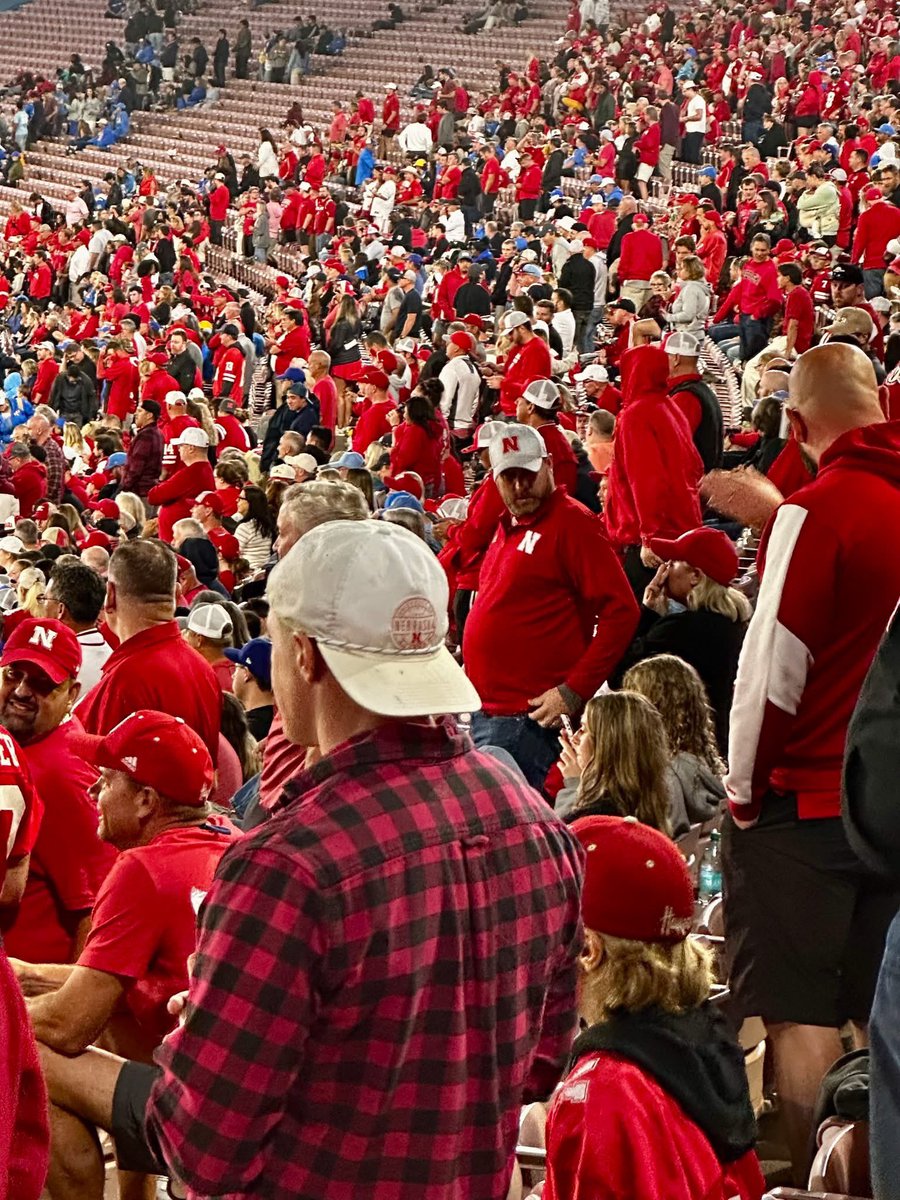 Cal4NE's tweet photo. Husker Nation turned out in force at the Rose Bowl on Saturday!! https://t.co/R4FNcnUVdJ