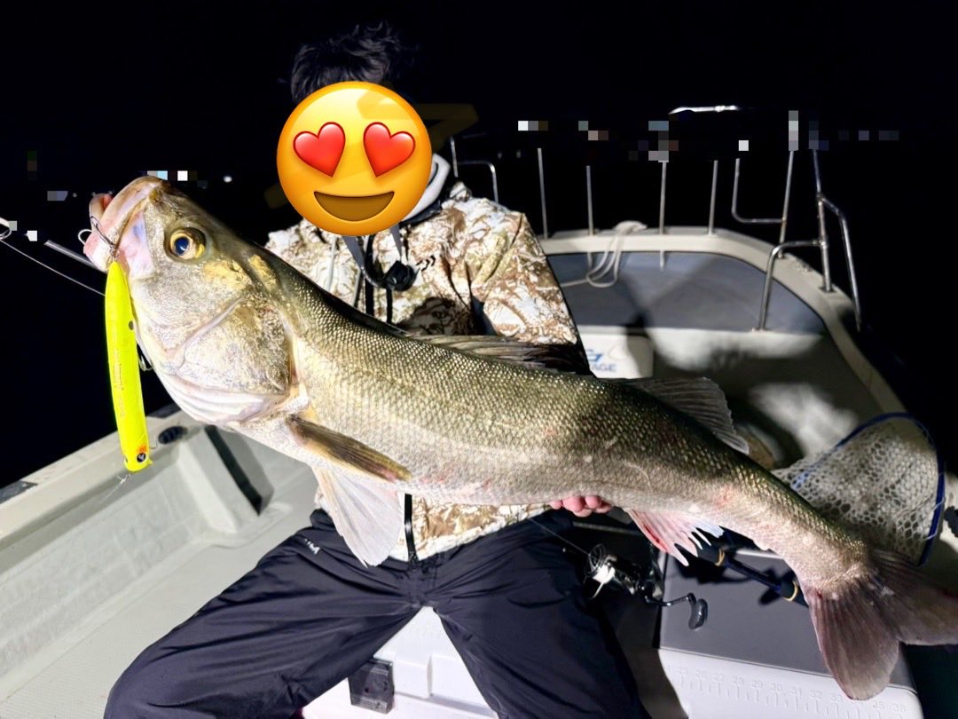 iNpm52KmF5cQnHa's tweet image. 昨日の川ロマン便❗️👀
ずーしみ船長のこれからですよー❗️
でゴーン❗️🤣
８５のランカー❗️
いいとこ当ててくれます❗️

#salvage
#アイザー１６０
#ヘンニハル