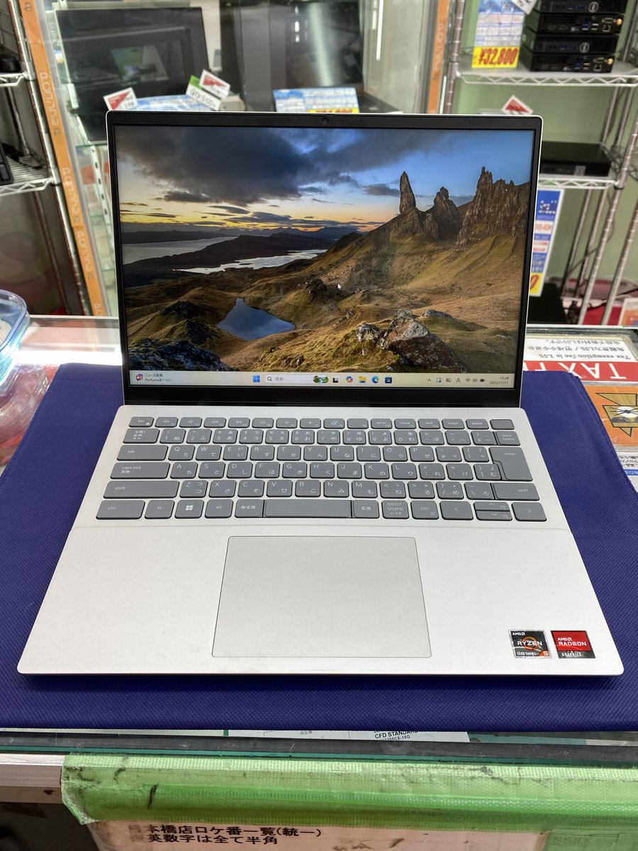 PCcomfull_BASHI's tweet image. コンフルわ🦊
乾燥で足がカサカサしてきたスタッフです🤷‍♂️

乾燥の秋、皆さんもお気をつけて！！🍂🍂

【🍁お得情報🍁】
Passmark 14719!! Ryzen5 5625U搭載!!
効率設計の WUXGA 14インチワイド!!

CPU Ryzen 5 5625U
メモリー 16GB
ストレージ 256GB(SSD)

#PCコンフル #PC #中古 #日本橋