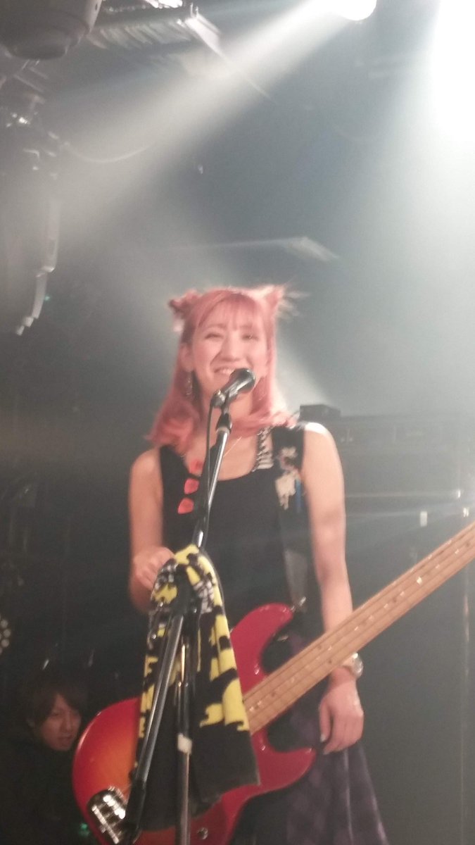 masa8254's tweet photo. マキ/ANARCHYSTONE

#ベースの日
#ベースの日だから好きなベーシストを晒す
#ANARCHYSTONE https://t.co/OUtkmjBbop