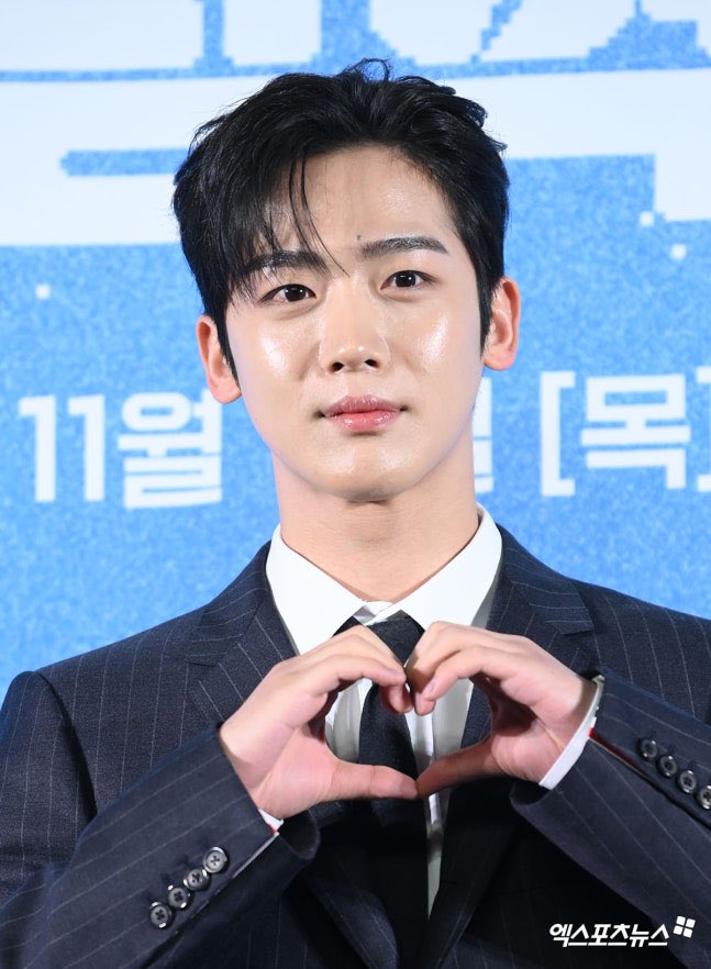 [NEWS] 올라운더 김요한 '무대면 무대 연기면 연기'[엑's HD포토]

naver.me/GWiTqg6C

#위아이 #WEi 
#김요한 #KIMYOHAN 
#제4차사랑혁명 #The4thLoveRevolution